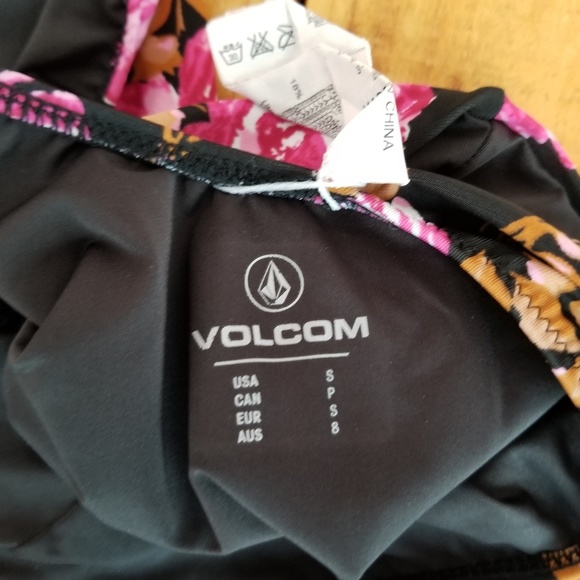 volcom • one piece kini • I - Picture 4 of 4